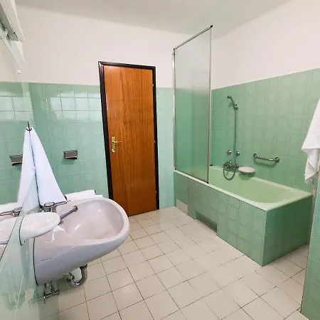 Hotel Gosztonyi Siofok