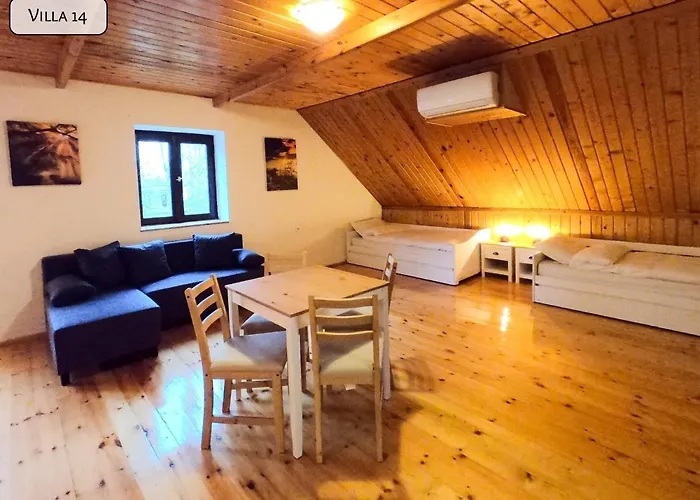 Hotel Gosztonyi